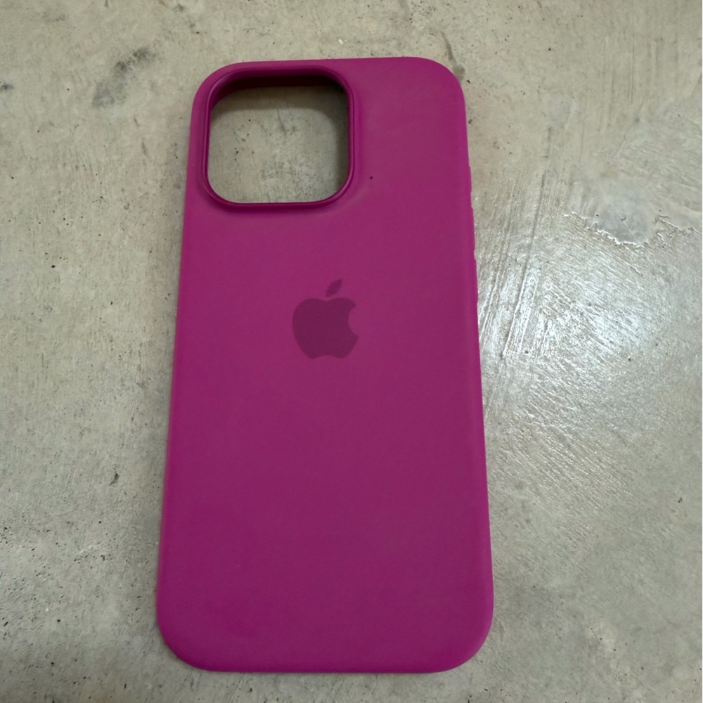 iPhone 16 Pro Apple Fuchsia Phone Case